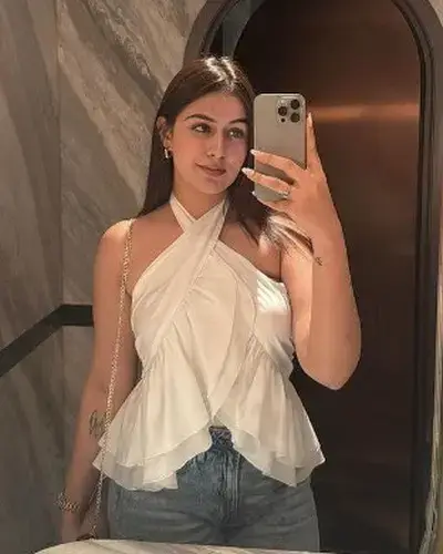 Call Girl Rakholi